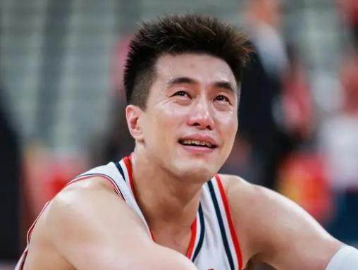 九游体育-时隔590天再砍20+  郭艾伦泪洒赛程涅槃重生